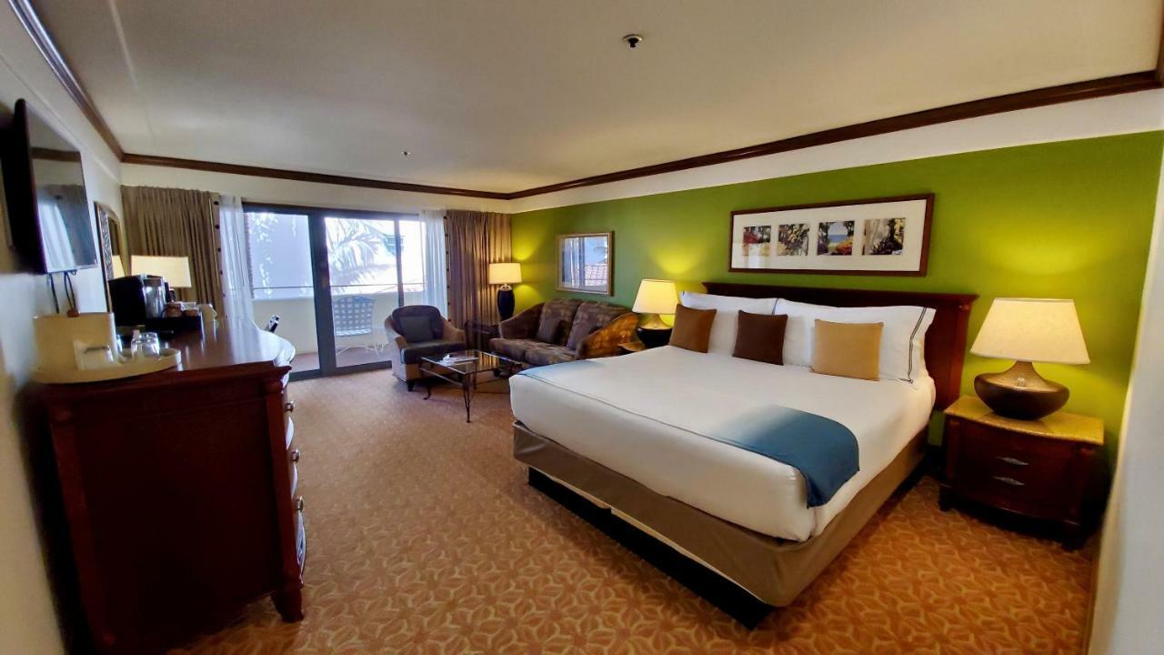 Harbor View Inn Санта Барбара Екстериор снимка